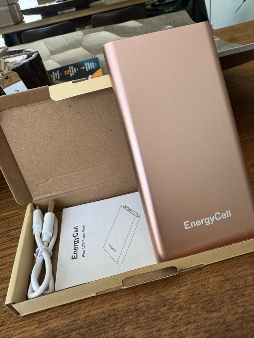 Rose Gold Portable Power Bank – High-Capacity External Charger